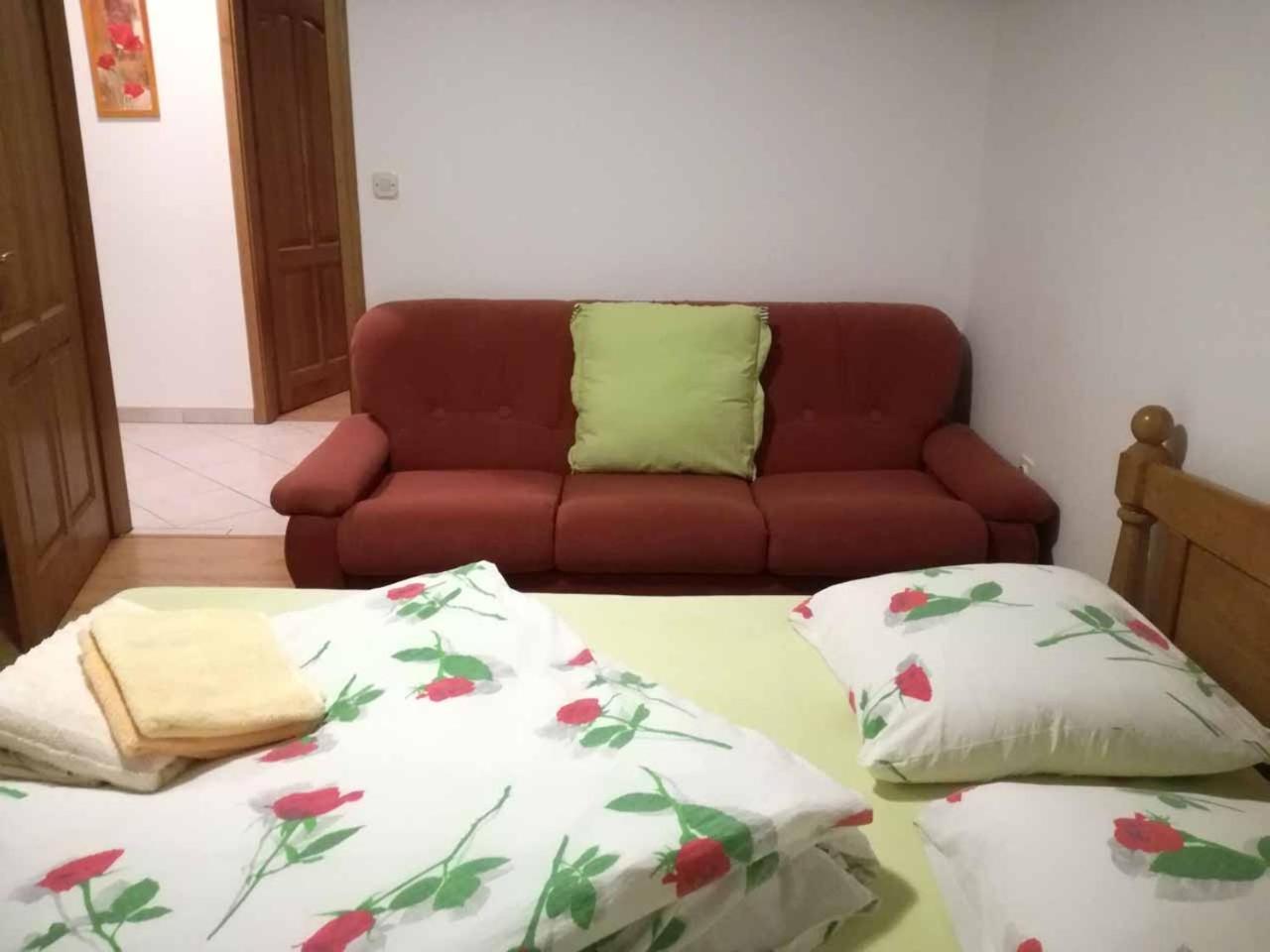 Apartments Rose Пореч Экстерьер фото